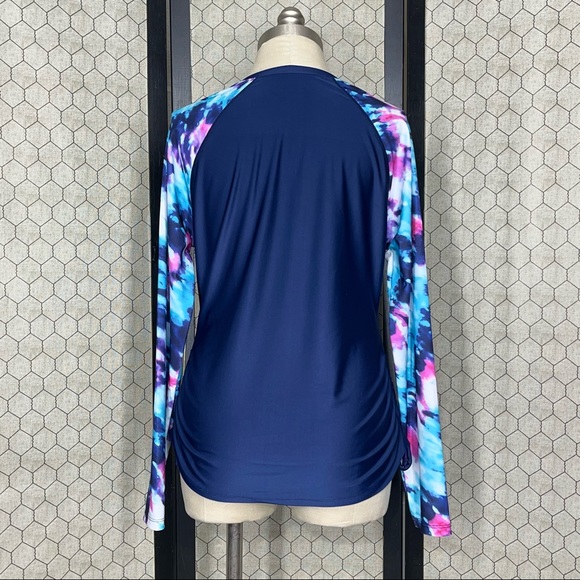 Free Country Sun Block Shirt - Picture 3 of 13